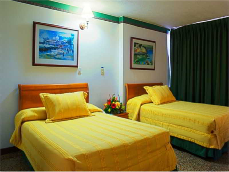 Hotel Villavicencio Plaza Buitenkant foto